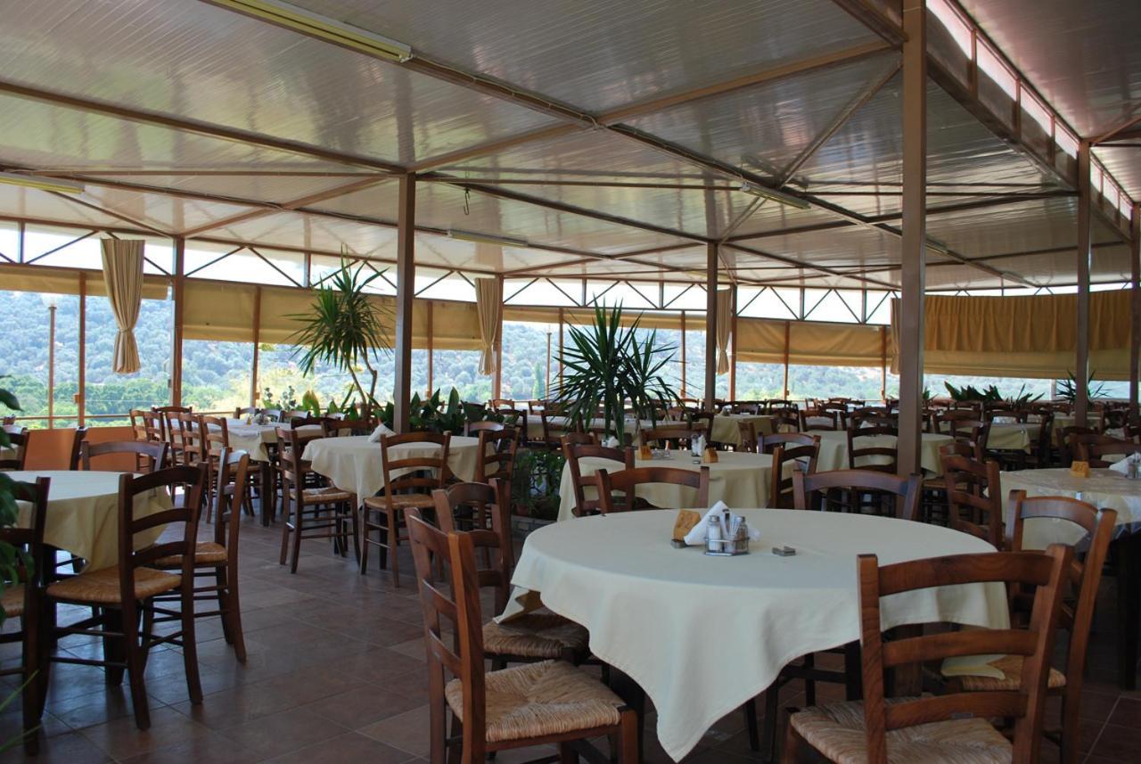 Blue Bay Hotel Charamida Luaran gambar